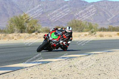 media/Jan-08-2022-SoCal Trackdays (Sat) [[1ec2777125]]/Turn 6 Inside (1pm)/